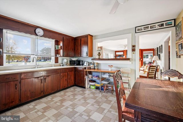 105 SEYMOUR AVE, Saint Michaels, MD 21663