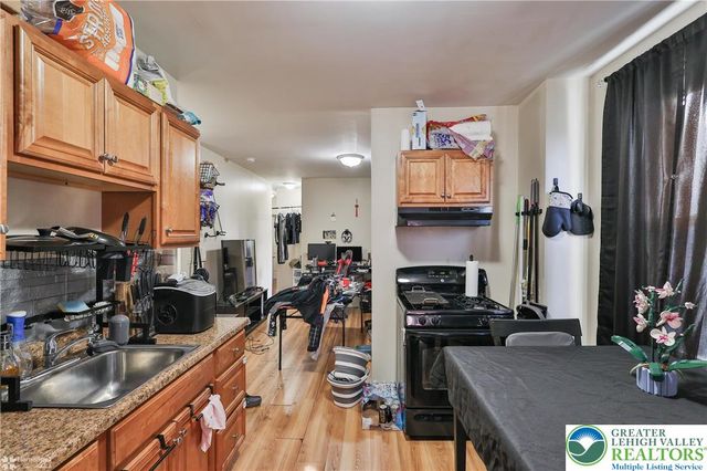 737 East 7th Street, Bethlehem City, PA 18015