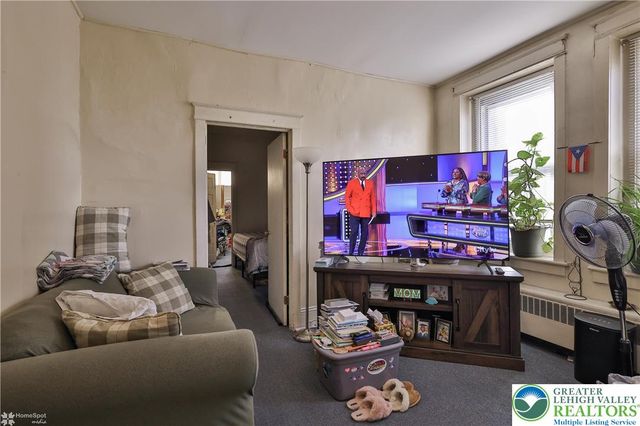 737 East 7th Street, Bethlehem City, PA 18015