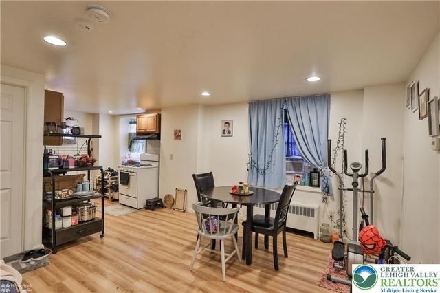 737 East 7th Street, Bethlehem City, PA 18015