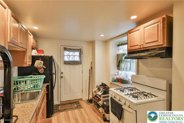 737 East 7th Street, Bethlehem City, PA 18015