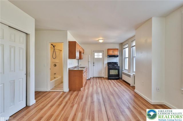 737 East 7th Street, Bethlehem City, PA 18015