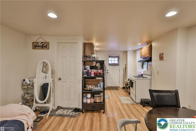 737 East 7th Street, Bethlehem City, PA 18015