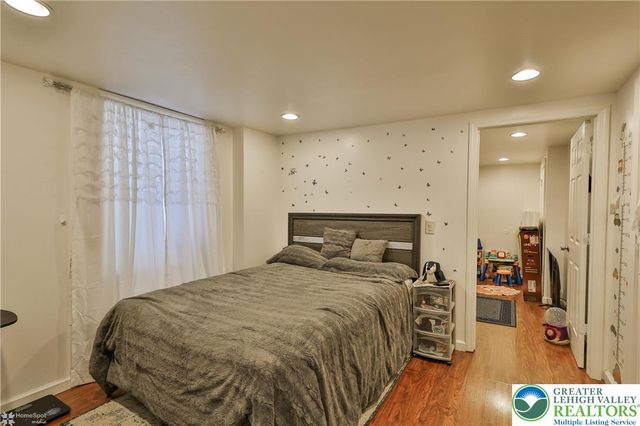 737 East 7th Street, Bethlehem City, PA 18015