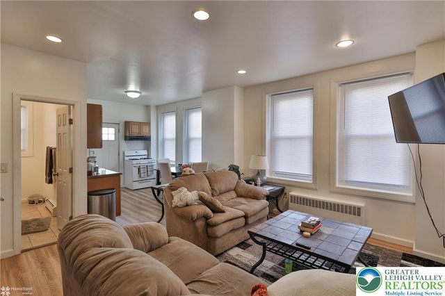 737 East 7th Street, Bethlehem City, PA 18015