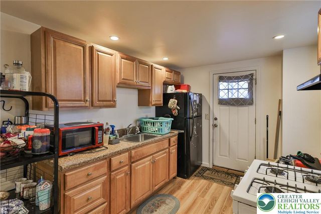 737 East 7th Street, Bethlehem City, PA 18015