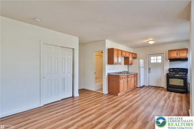 737 East 7th Street, Bethlehem City, PA 18015