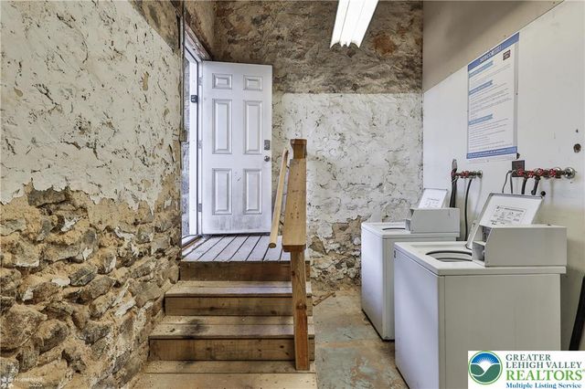 737 East 7th Street, Bethlehem City, PA 18015