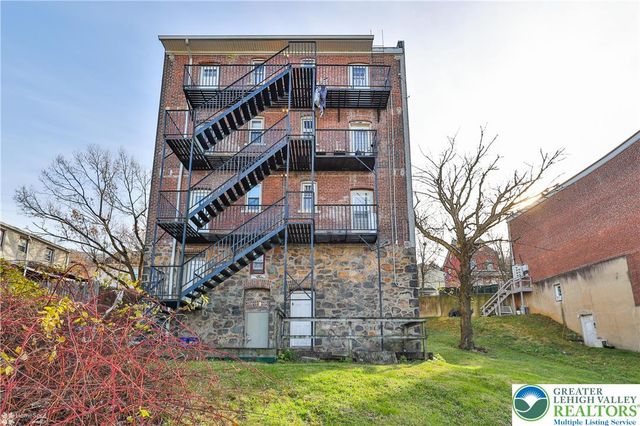 737 East 7th Street, Bethlehem City, PA 18015