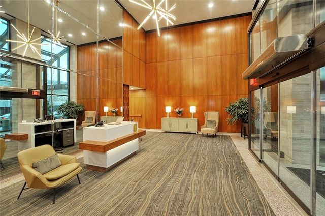 320 Fort Duquesne Blvd 15M, Downtown Pgh, PA 15222