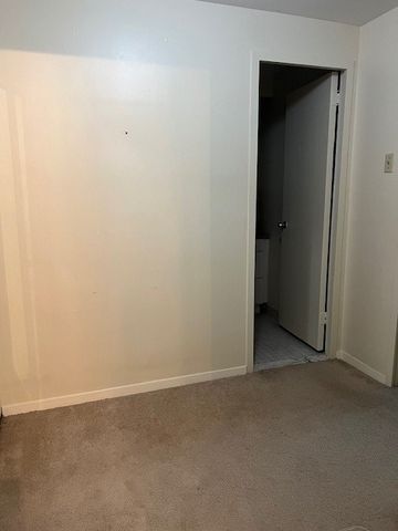 320 Fort Duquesne Blvd 15M, Downtown Pgh, PA 15222