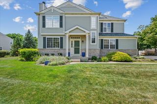 2125 Braeburn Drive A, Wauconda, IL 60084