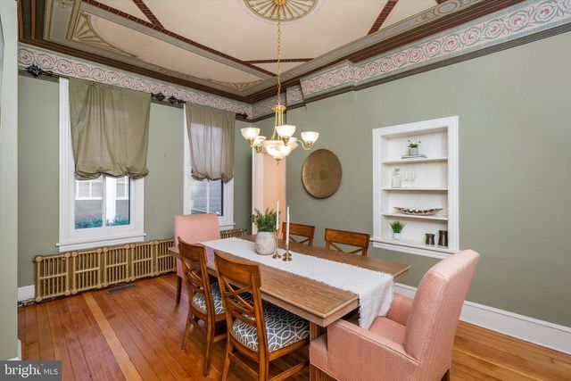 204 E WASHINGTON AVE, Newtown, PA 18940