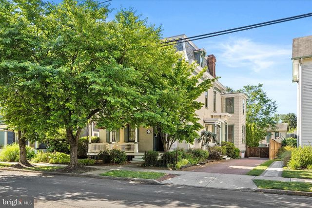 204 E WASHINGTON AVE, Newtown, PA 18940