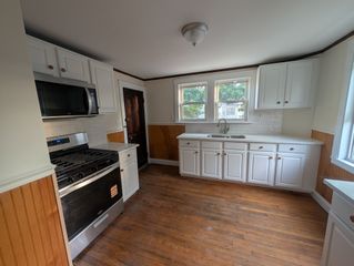 90 Lawn Ave 2, Quincy, MA 02169
