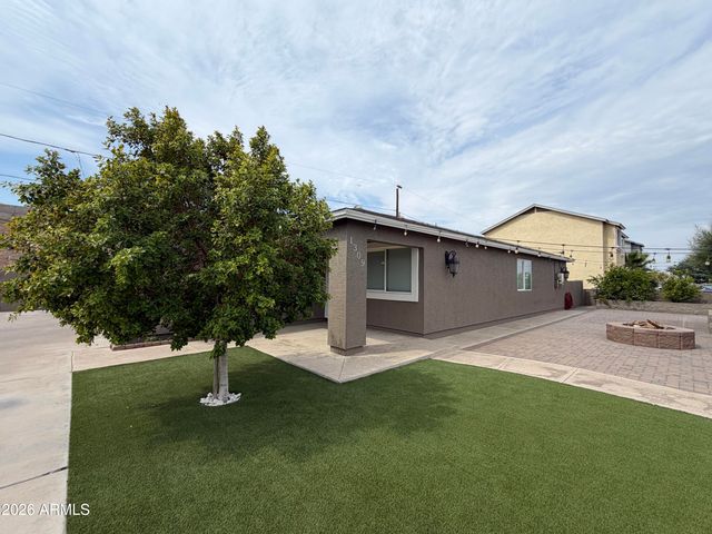 1309 W Apache Street, Phoenix, AZ 85007