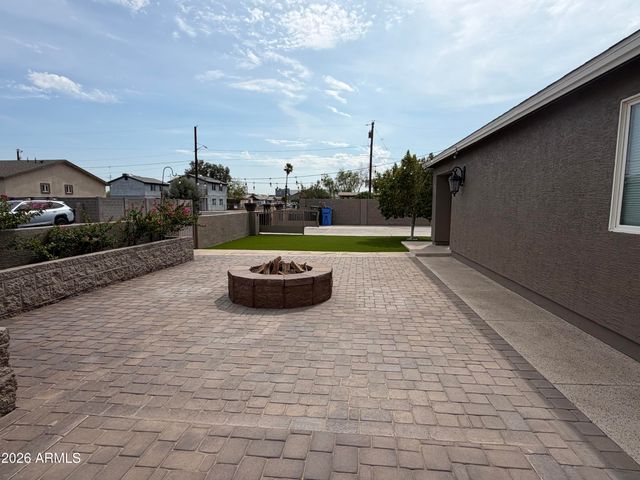 1309 W Apache Street, Phoenix, AZ 85007