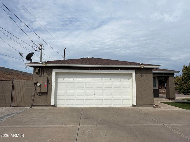 1309 W Apache Street, Phoenix, AZ 85007