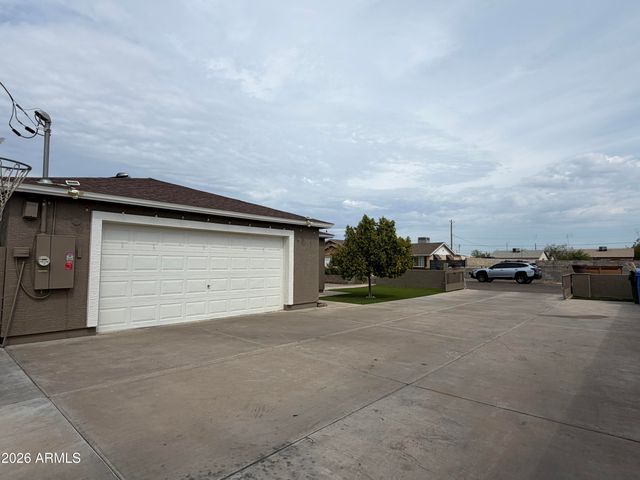 1309 W Apache Street, Phoenix, AZ 85007