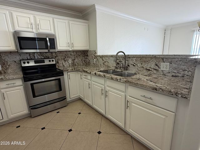 1309 W Apache Street, Phoenix, AZ 85007