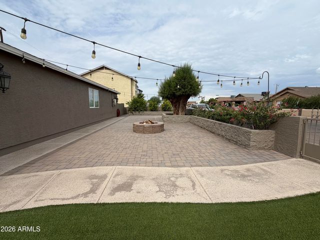1309 W Apache Street, Phoenix, AZ 85007