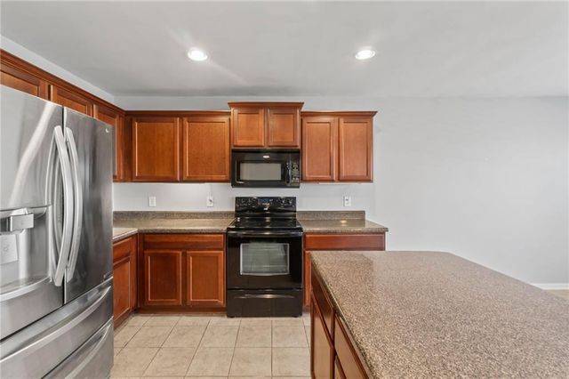 4568 White Horse Drive, Braselton, GA 30517