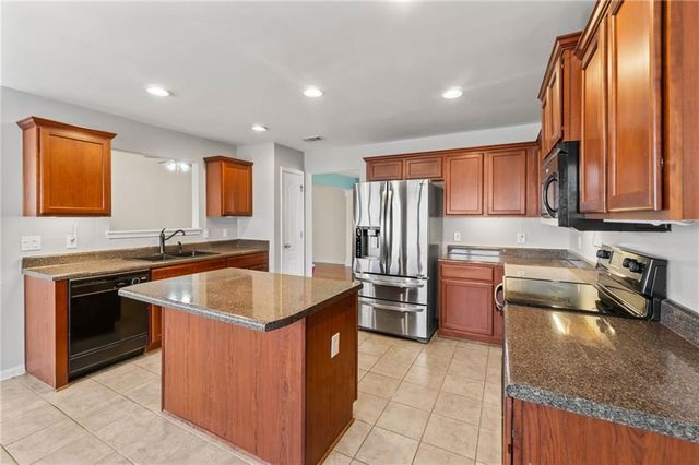 4568 White Horse Drive, Braselton, GA 30517