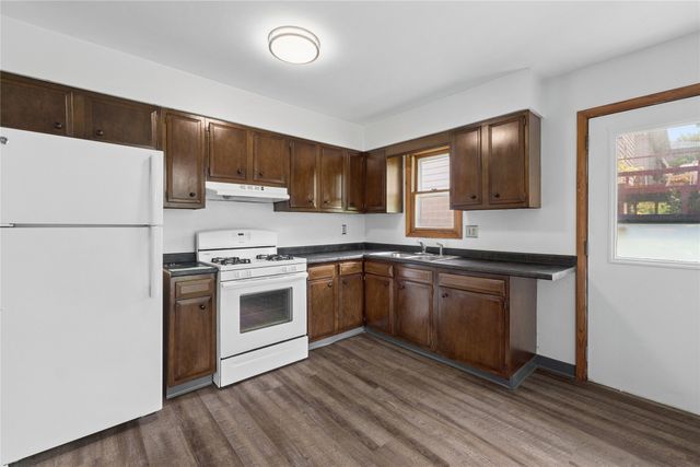 2025 E 42ND Street, Erie, PA 16510