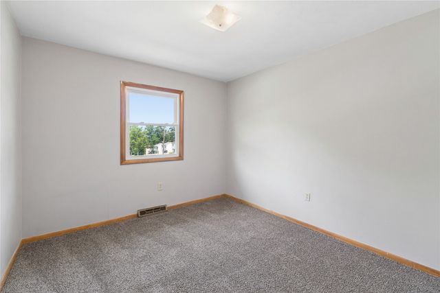 2025 E 42ND Street, Erie, PA 16510