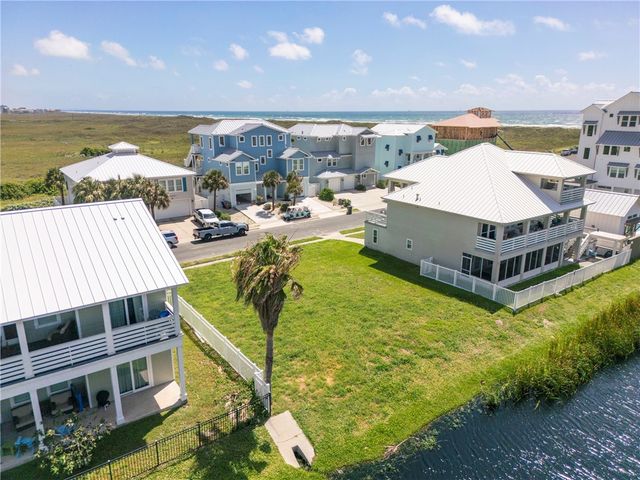 113 Frontside Dr, Corpus Christi, TX 78418