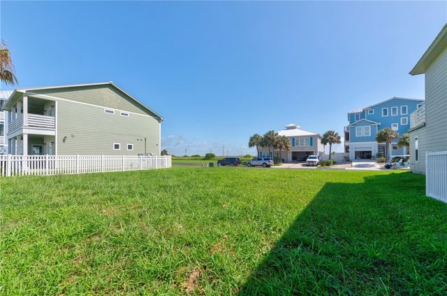 113 Frontside Dr, Corpus Christi, TX 78418