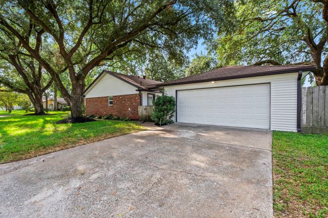 2535 Southwick Street, Houston, TX 77080