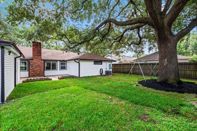 2535 Southwick Street, Houston, TX 77080