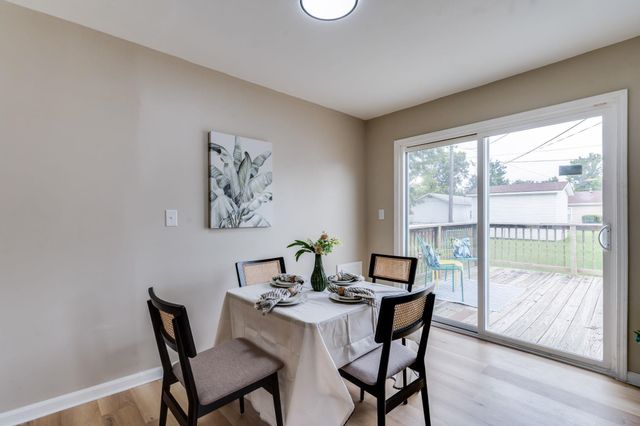 2309 W 27th St S, Wichita, KS 67217