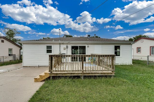 2309 W 27th St S, Wichita, KS 67217