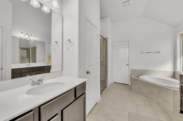 404 Cortona LN, Georgetown, TX 78628