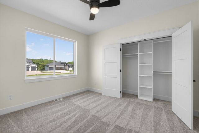 5557 165th Street, Urbandale, IA 50323