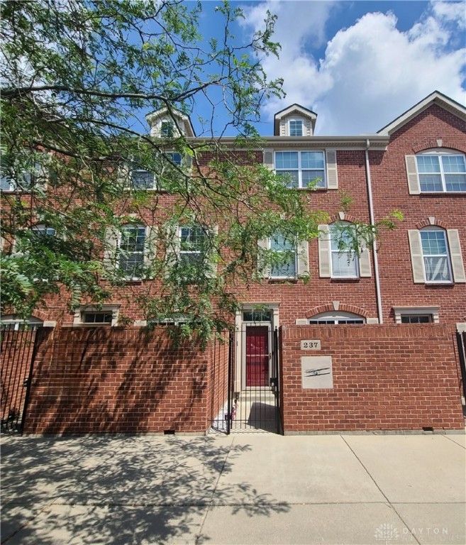 237 E 1st Street, Dayton, OH 45402