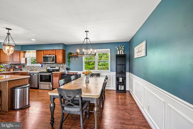 205 WREXHAM CT, Woodbury, NJ 08096