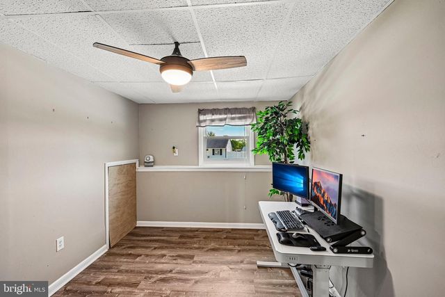 205 WREXHAM CT, Woodbury, NJ 08096