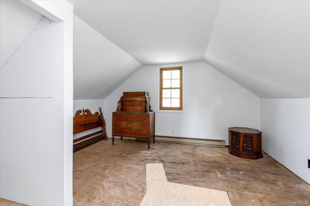 2484 Lindy Road, Westbury, NY 11590
