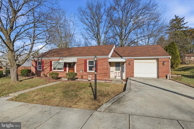 124 SPRUCE ST, Ephrata, PA 17522