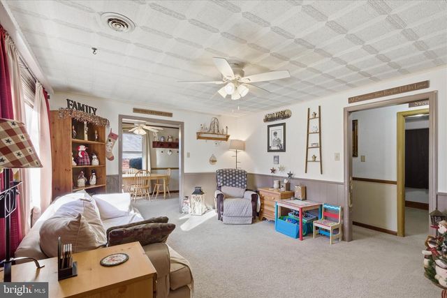 124 SPRUCE ST, Ephrata, PA 17522