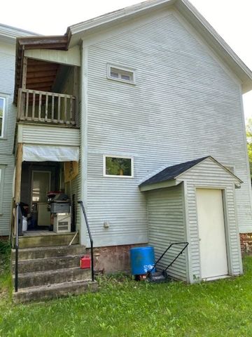 2 Arlington Street, Essex Junction, VT 05452