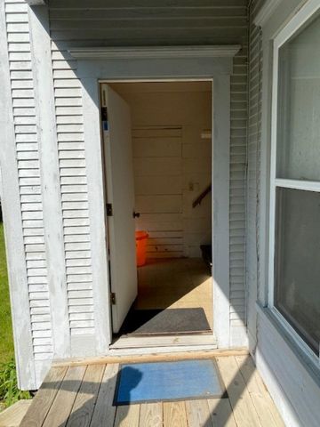 2 Arlington Street, Essex Junction, VT 05452
