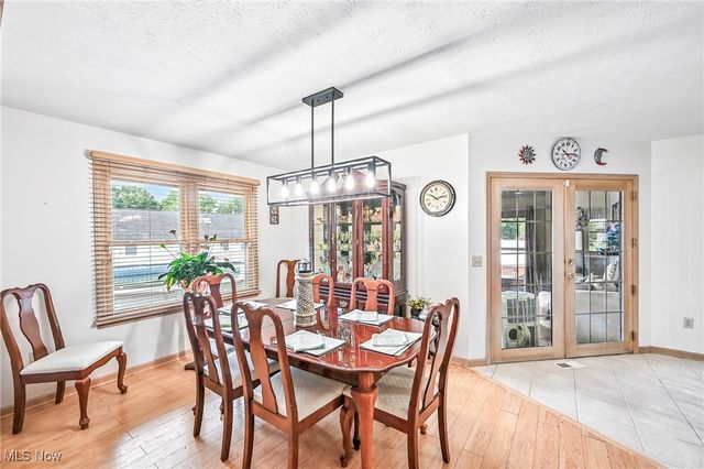 1863 Merlo Court, Niles, OH 44446