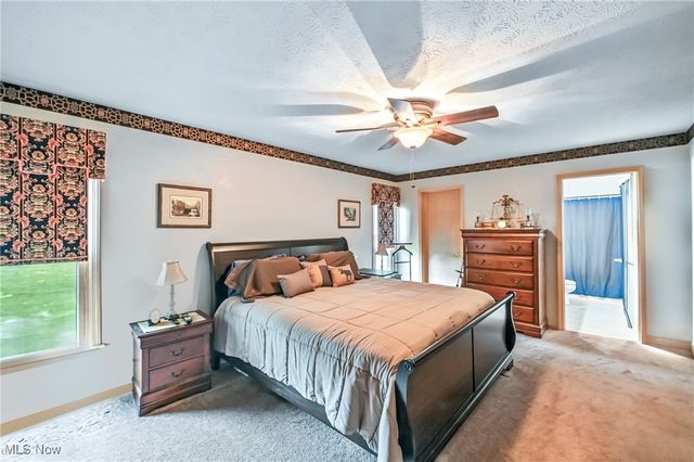 1863 Merlo Court, Niles, OH 44446