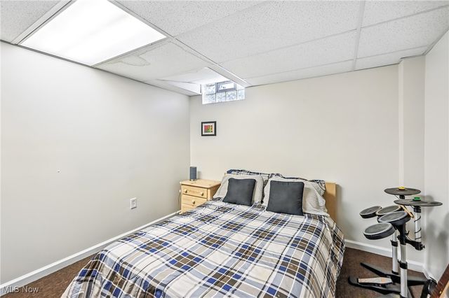 1863 Merlo Court, Niles, OH 44446