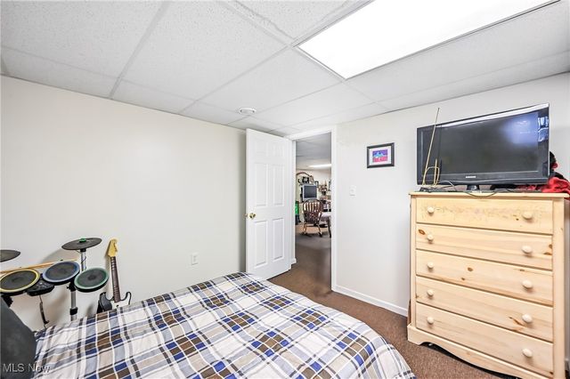 1863 Merlo Court, Niles, OH 44446