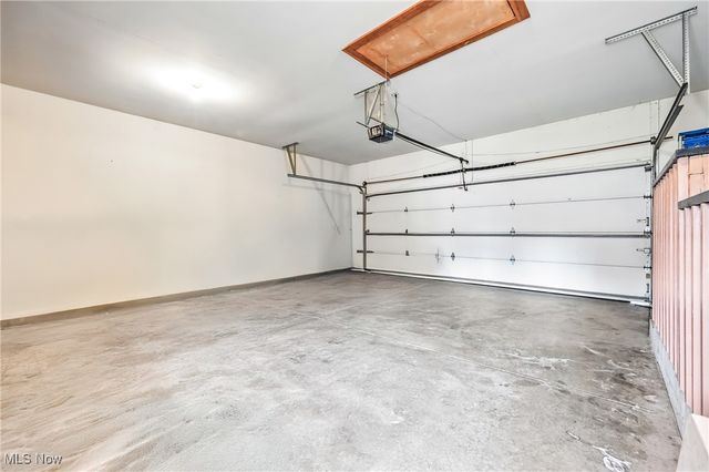 1863 Merlo Court, Niles, OH 44446